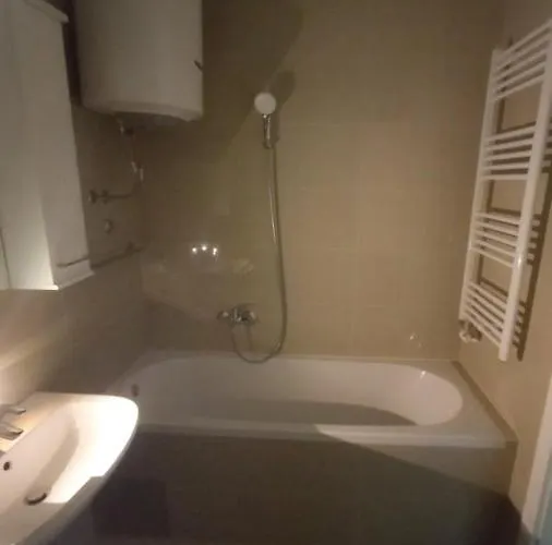 Avenoir Suite 公寓 *